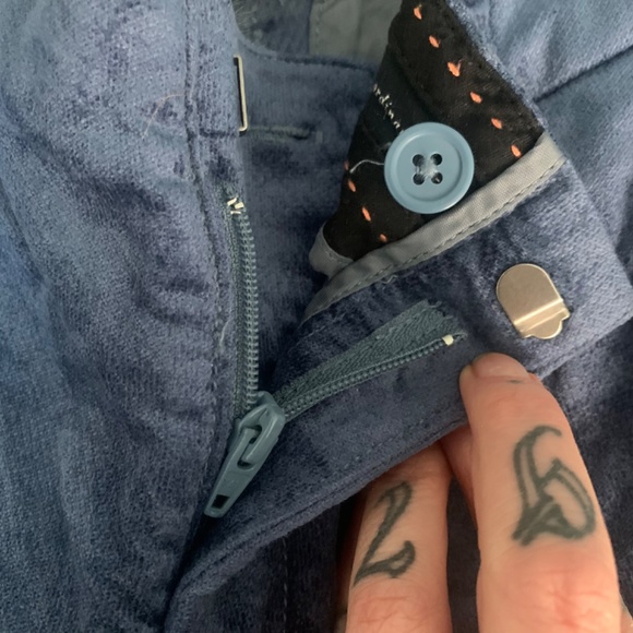 Anthropologie The Essential Slim Trousers in Sky Blue Velvet Size 2 - Picture 4 of 9